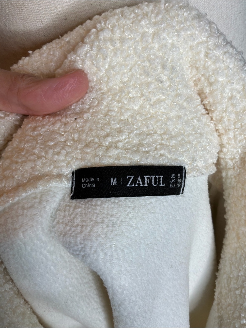 Zaful Cream Faux Sherpa Shearling Cropped 1/4 Zip Pullover Top Size Medium - Picture 5 of 6